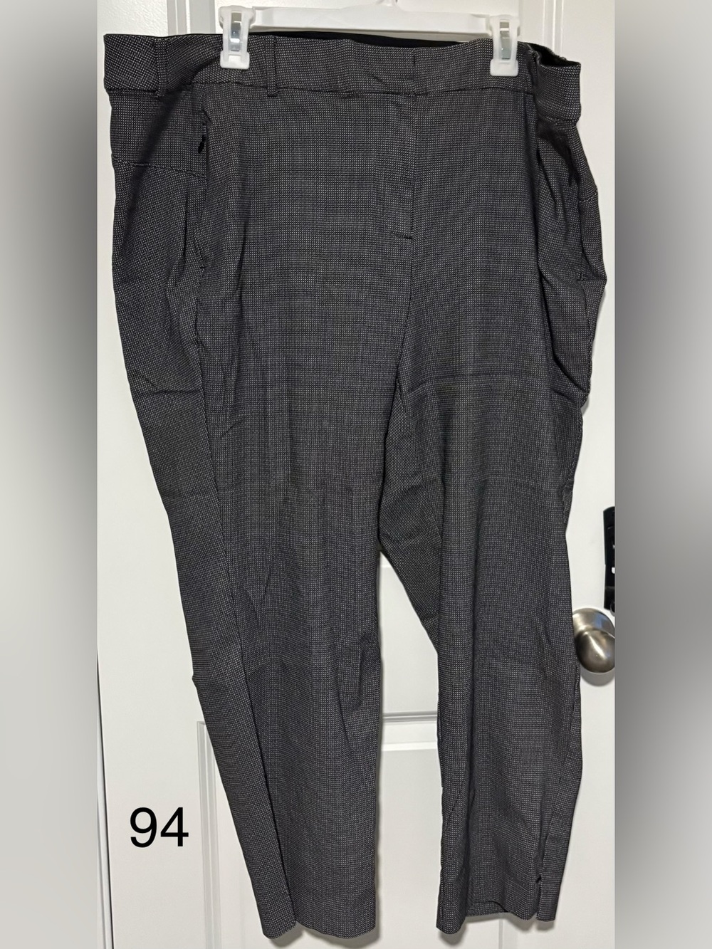Women’s Gray Micro-Pattern Dress Pants